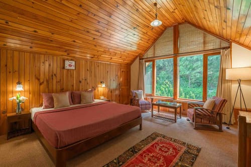 Retreat Cottages – 6 bedroom villa in Manali, Himachal Pradesh