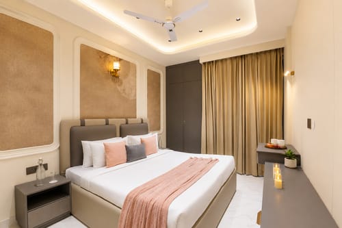 Luxora |1-BHK with Restro, Lift, Gym & Conference Room | 1 km from Millennium City Centre /HUDA – 1 bedroom villa in Delhi NCR, Delhi
