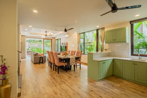 Villa Valerie | Pet-friendly 3-BHK Villa Near Popular Attractions With Pvt Pool & Bar – 3 bedroom villa in North Goa, Goa