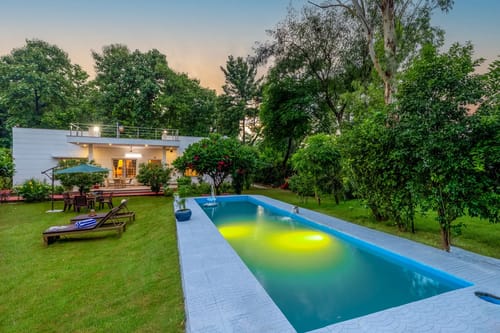 Daffodil | Pet-friendly 3-BHK Villa With Pvt Pool & Garden – 3 bedroom villa in Delhi-ncr, Delhi