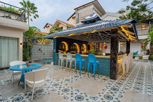 Emperor Ozran | 2-BHK Retreat With Balconies, Restaurant & Bar – 2 bedroom villa in North Goa, Goa