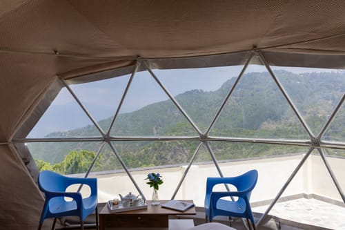Snowdrop Glamps | Pet-Friendly Dome Cottage with a Common Terrace & 270° Mountain Views | Near Mall Road, Popular Cafés & Landmarks – 1 bedroom villa in Mussoorie, Uttarakhand