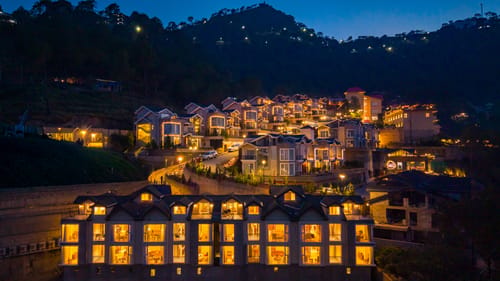 The Royce Silver Oak Opal | Thoughtfully Designed Pet-Friendly 2-BHK Apartment with Scenic Private Deck & Clubhouse – 2 bedroom villa in Kasauli, Himachal Pradesh