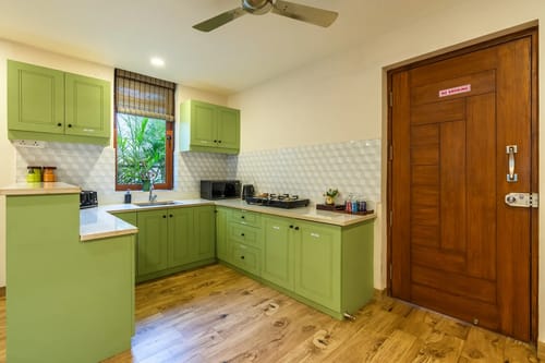 Villa Valerie | Pet-friendly 3-BHK Villa Near Popular Attractions With Pvt Pool & Bar – 3 bedroom villa in North Goa, Goa