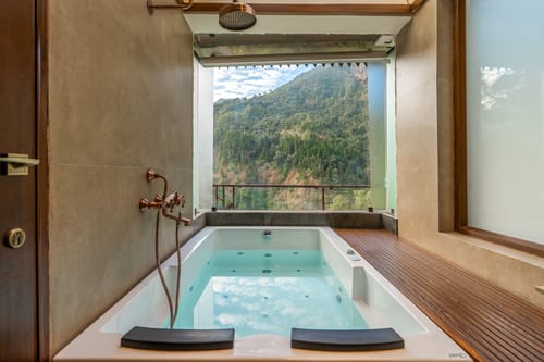 Avasa Stays – 5 bedroom villa in Nainital, Uttarakhand