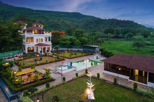 Ashwamedha Manor – 7 bedroom villa in Karjat, Maharashtra