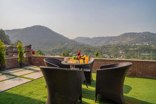 Suri Ville – 3 bedroom villa in Bhimtal, Uttarakhand