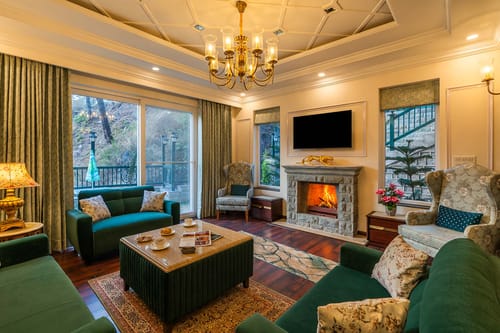 Villa Montierra W/ Private Pool – 4 bedroom villa in Kasauli, Himachal Pradesh