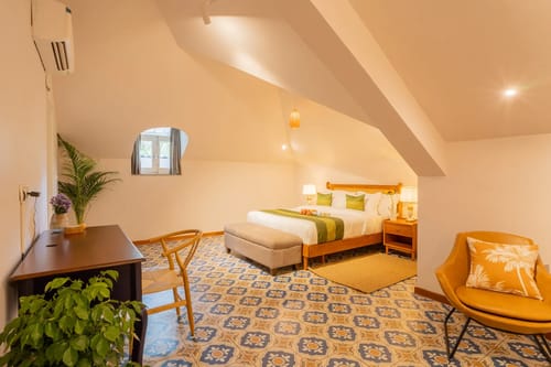 Vacasa | 5-BHK | Pvt Pool & Lift | Pet-friendly – 5 bedroom villa in North Goa, Goa