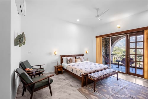 Waterstone @Saket Loak by the Lake – 8 bedroom villa in Udaipur, Rajasthan