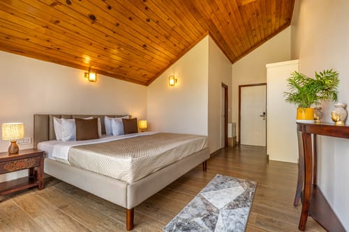 Solace @ Cujo’s Haus – 2 bedroom villa in Mukteshwar, Uttarakhand