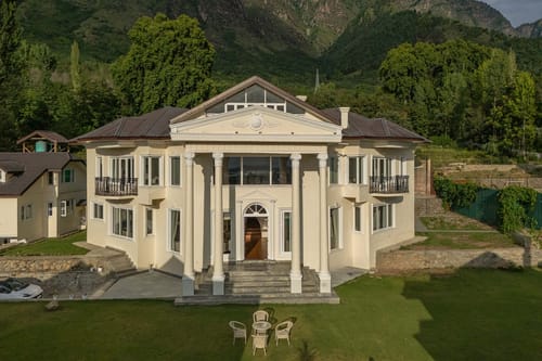 Palais Vienna – 5 bedroom villa in Srinagar, Jammu And kashmir