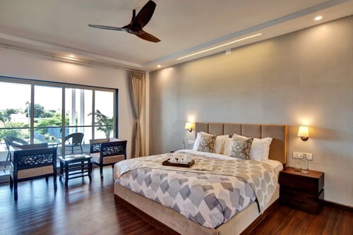Horizon | 5-BHK Pet-friendly Retreat With Private Pool, Bar & Garden – 5 bedroom villa in Udaipur, Rajasthan