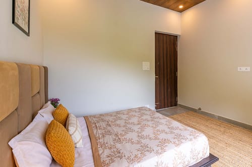 Cedar Haven - Nahan W/Outdoor Infinity Pool – 5 bedroom villa in Kasauli, Himachal Pradesh