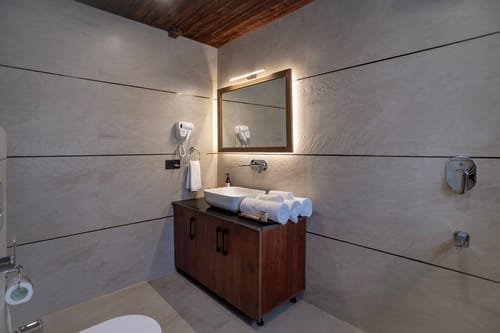 The River Story - Raison – 8 bedroom villa in Manali, Himachal Pradesh