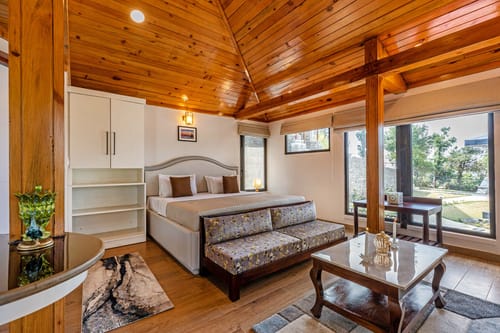 Calm @ Cujo’s Haus – 1 bedroom villa in Mukteshwar, Uttarakhand