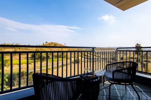 Godan Terra Estate | 10-BHK Riverside Retreat with Pool, Garden, Elevated Gazebo in Nature & Mountain Views – 10 bedroom villa in Udaipur, Rajasthan