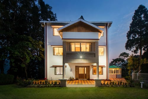 Arya Treetops and Tea Trails – 5 bedroom villa in Darjeeling, West Bengal