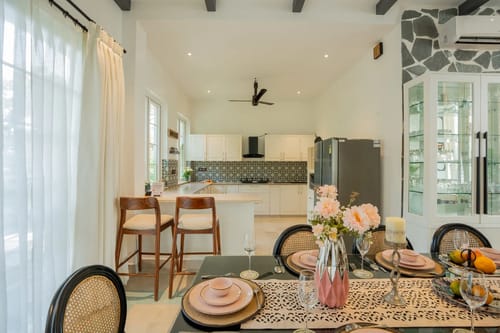 YashGeet Villa | 4-BHK | Pvt Pool | Terrace | Garden | Jacuzzi – 4 bedroom villa in North Goa, Goa