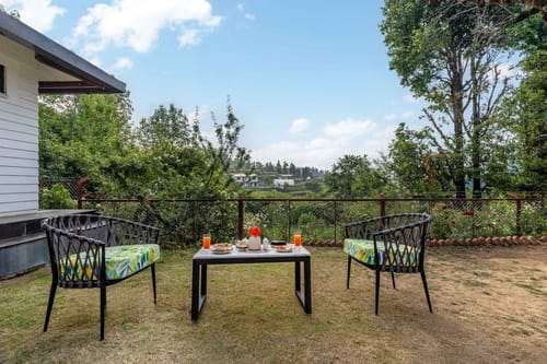 Solace @ Cujo’s Haus – 2 bedroom villa in Mukteshwar, Uttarakhand
