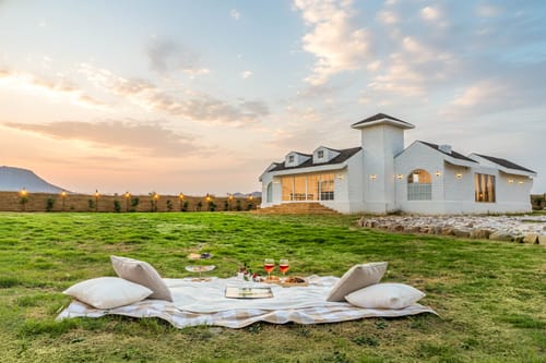 The Leo's Manor – 5 bedroom villa in Jaipur, Rajasthan