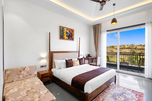 Godan Terra Estate | 10-BHK Riverside Retreat with Pool, Garden, Elevated Gazebo in Nature & Mountain Views – 10 bedroom villa in Udaipur, Rajasthan