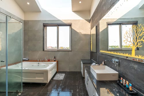 Auric Acres - Sohna – 11 bedroom villa in Delhi-ncr, Haryana