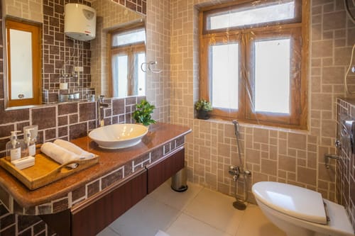 Hampton Grove – 5 bedroom villa in Srinagar, Jammu And kashmir