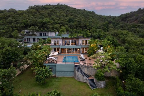 La Celeste – 17 bedroom villa in Lonavala, Maharashtra