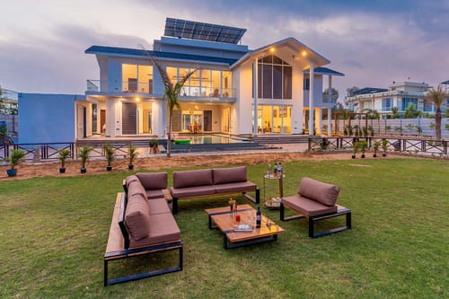 Francolin Farmstay - Sohna – 5 bedroom villa in Delhi-ncr, Haryana