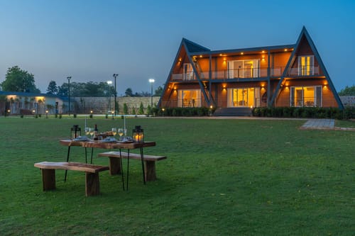 Aarna Estate – 4 bedroom villa in Delhi-ncr, Delhi