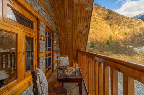 Wisteria Whispers – 4 bedroom villa in Tirthan Valley, Himachal Pradesh