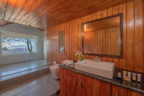Chalet Rushli - Kanatal – 7 bedroom villa in Mussoorie, Uttarakhand