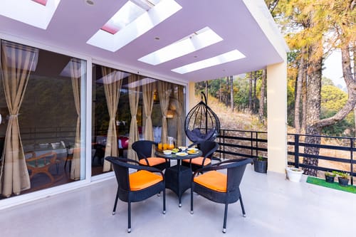 The Nakshatra | 3-BHK Villa With Lounge & Sit-Out Area Near Kainchi Dham & Other Popular Attractions – 3 bedroom villa in Bhimtal, Uttarakhand