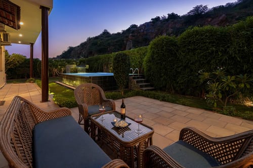 Bliss In The Woods w/ Outdoor Pool - Gurgaon – 4 bedroom villa in Delhi-ncr, Haryana