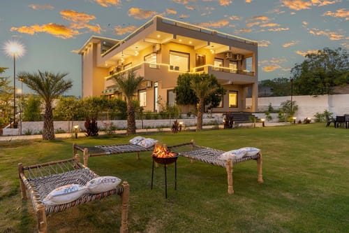 BrookVale Manor – 7 bedroom villa in Delhi-ncr, Delhi