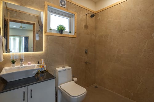 Aarna Estate – 4 bedroom villa in Delhi-ncr, Delhi