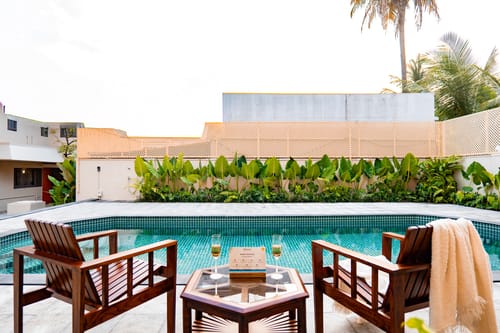 Valiyaveetil Mansion | 5-BHK Mansion With Private Pool, Home Theatre, Garden & Lift | Near New Marine Drive – 5 bedroom villa in Kochi, Kerala