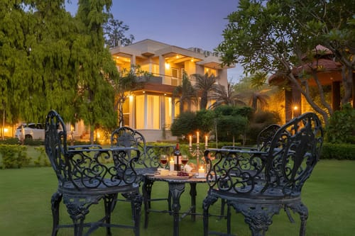 Estate 10 by Tarika – 4 bedroom villa in Delhi-ncr, Delhi