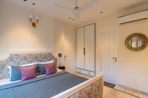 Barton Estate w/ Outdoor Pool - Manesar – 3 bedroom villa in Delhi-ncr, Delhi