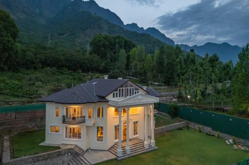 Palais Vienna – 5 bedroom villa in Srinagar, Jammu And kashmir