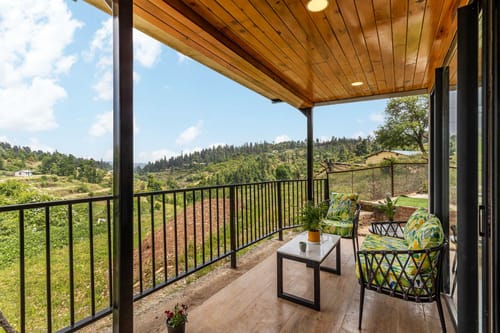 Peace @ Cujo’s Haus – 2 bedroom villa in Mukteshwar, Uttarakhand