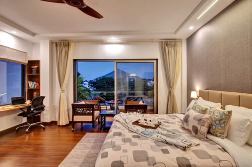 Horizon | 5-BHK Pet-friendly Retreat With Private Pool, Bar & Garden – 5 bedroom villa in Udaipur, Rajasthan