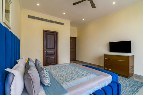 Auric Acres - Sohna – 11 bedroom villa in Delhi-ncr, Haryana