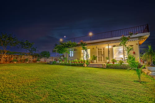 Aravale Farm | Pet-friendly 4-BHK Farmhouse With Private Pool, 2-Acre Lush Garden & Aravali Views – 4 bedroom villa in Delhi Ncr, Delhi