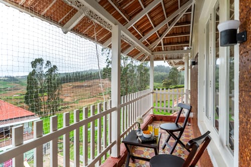 Mihirika’s Nirvana | 5-BHK With Garden, Gazebo, Bonfire Pit & Scenic Views; Near Karnataka Garden – 5 bedroom villa in Ooty, Tamil Nadu