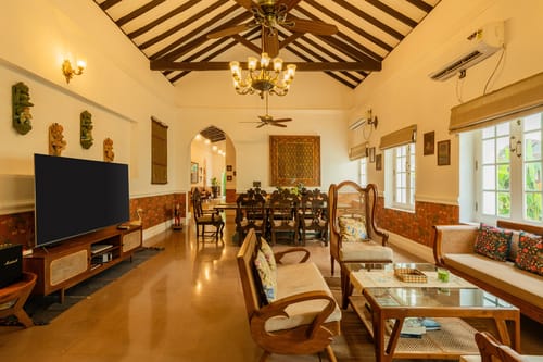 Maison 10 | Luxe 4-BHK Villa With Pvt Pool, Garden & Portuguese Charm – 4 bedroom villa in North Goa, Goa