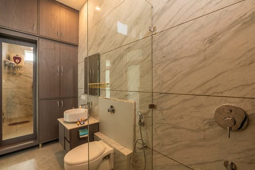 Cedar Haven - Nahan W/Outdoor Infinity Pool – 5 bedroom villa in Kasauli, Himachal Pradesh