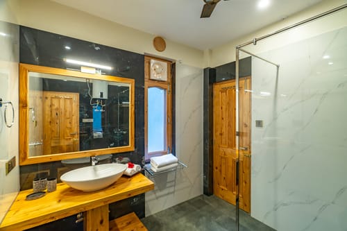 Idyll @ Amritalaya - Raison – 4 bedroom villa in Manali, Himachal Pradesh