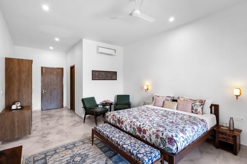 Waterstone @Saket Loak by the Lake – 8 bedroom villa in Udaipur, Rajasthan